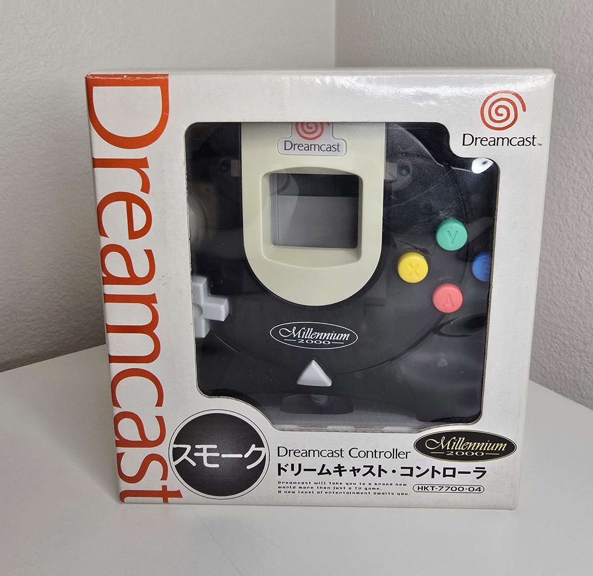 Millennium 2000 Sega Dreamcast Controller (HKT-7700-04)