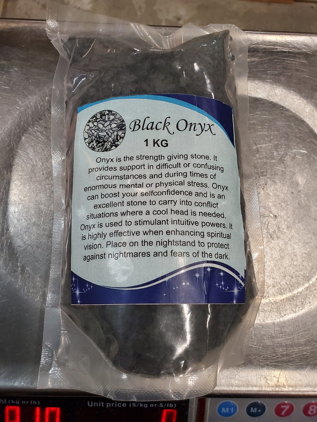 Black Onyx 1kg bag of chips (2.2lbs)