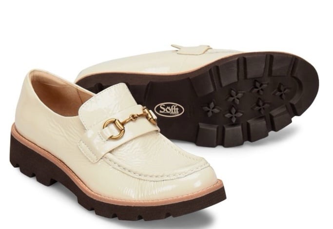 New Sofft Women's Cream Loafers size 10