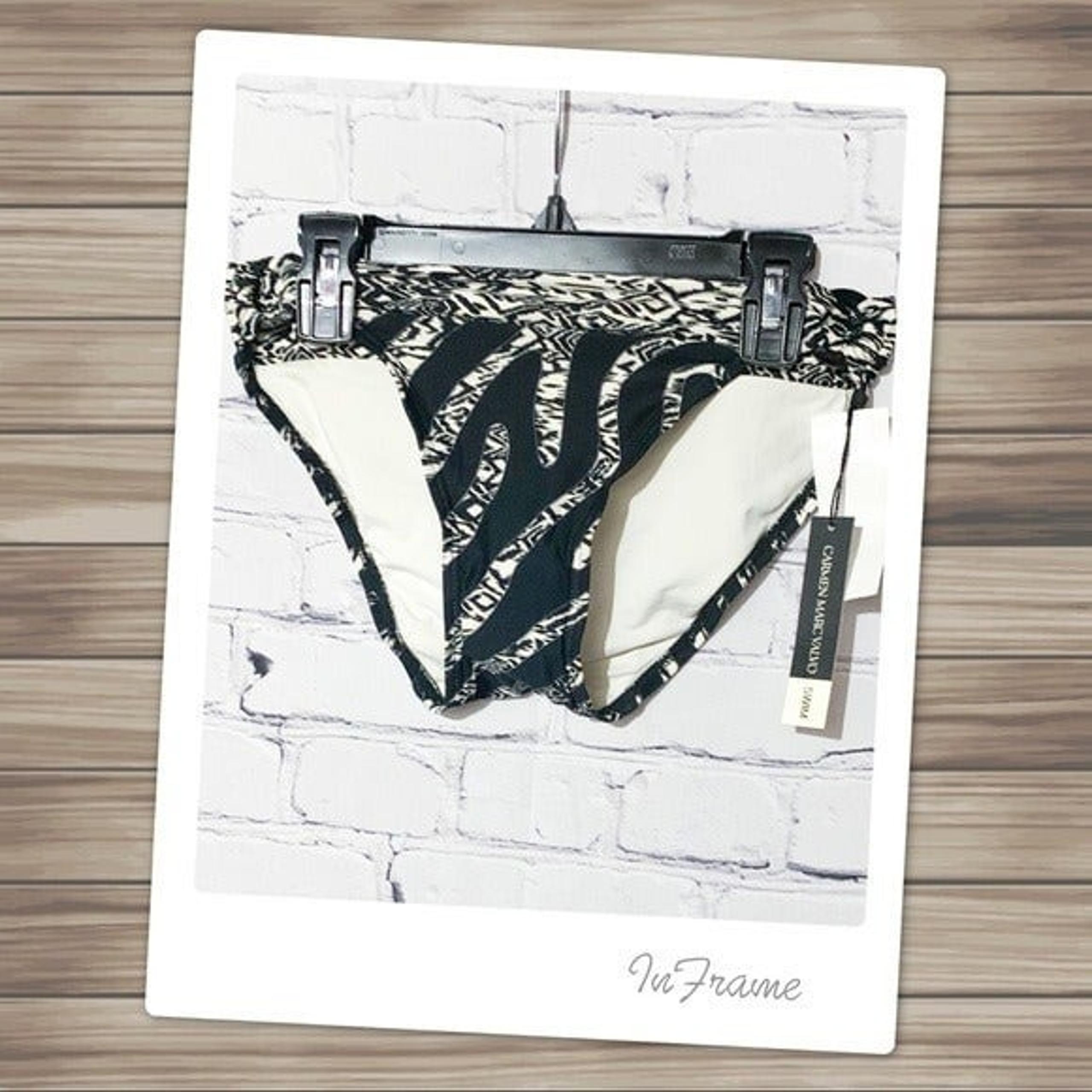 NWT Carmen Marc Valvo Bikini Bottoms XS