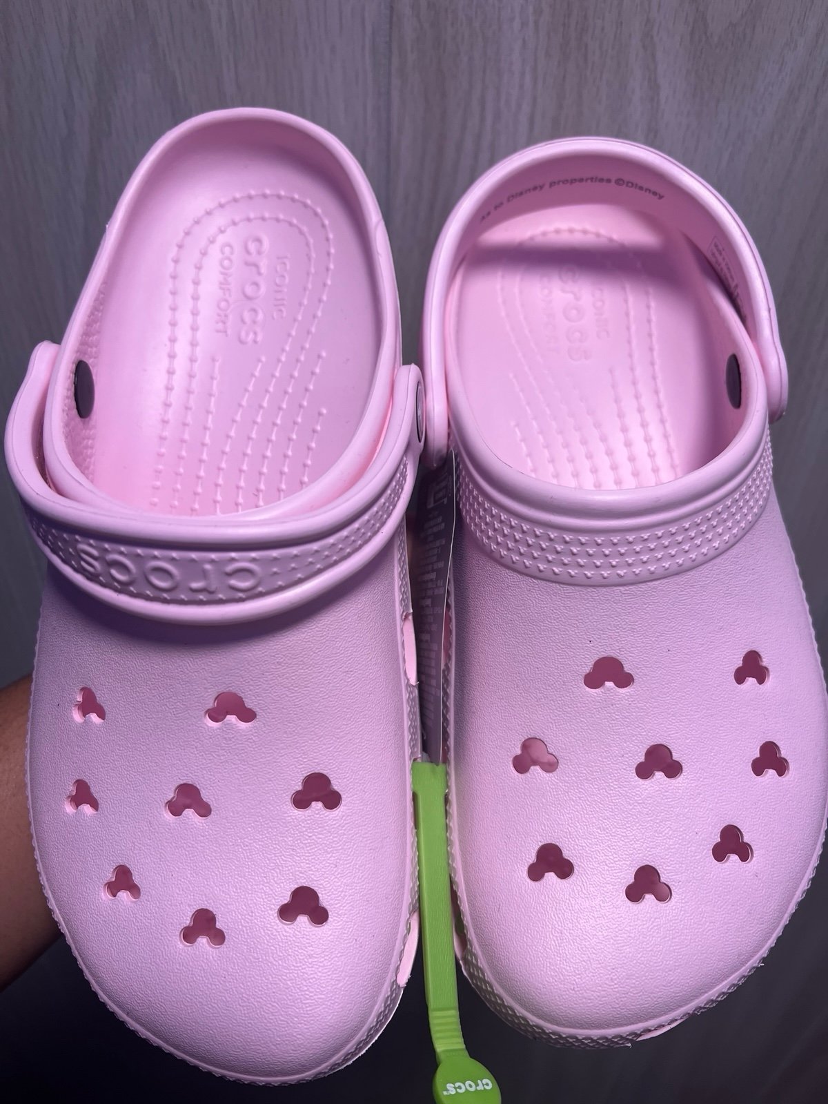 Disney Mickey Ears Crocs classic pink WDW 2025 M6/W8