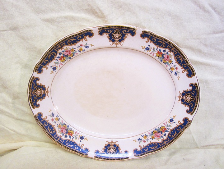 VTG PLATTER W/BEAUTIFUL DESIGN, BY HUGHES & SONS LTD, UNICORN TRADEMARK VTG 20'