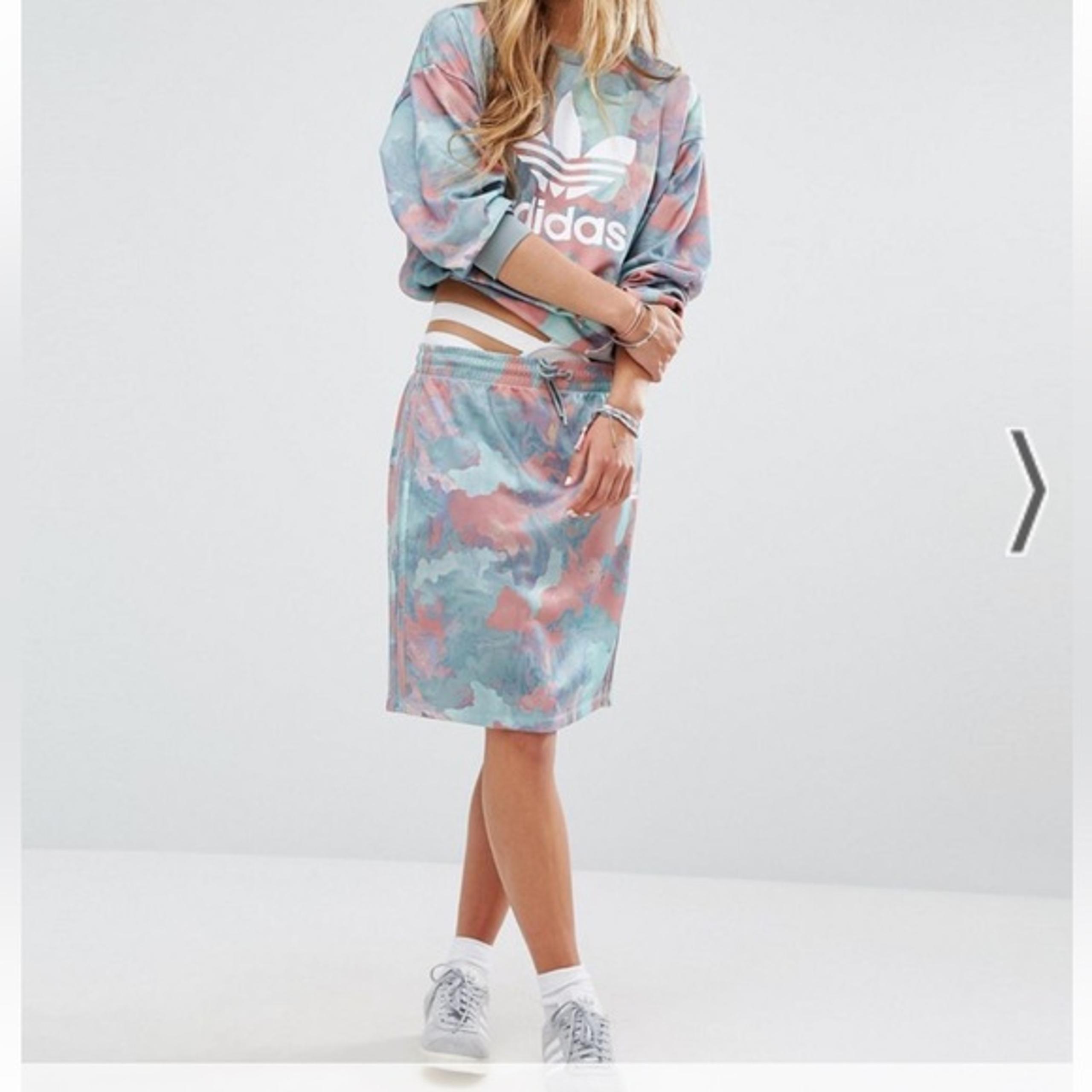 Adidas Pastel Camo Watercolor Print Mini Sporty Skirt Large