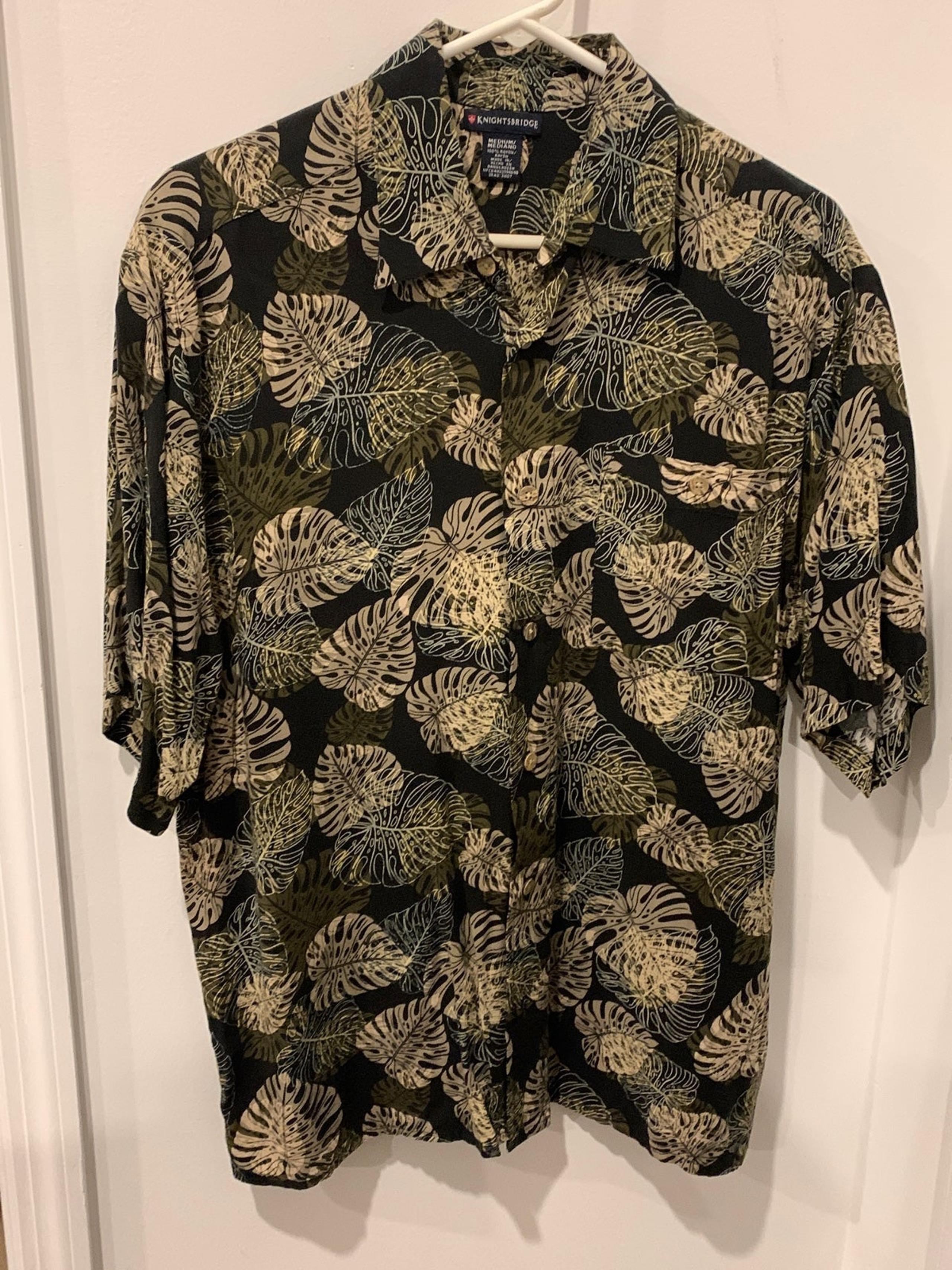 hawaiian shirts for men M