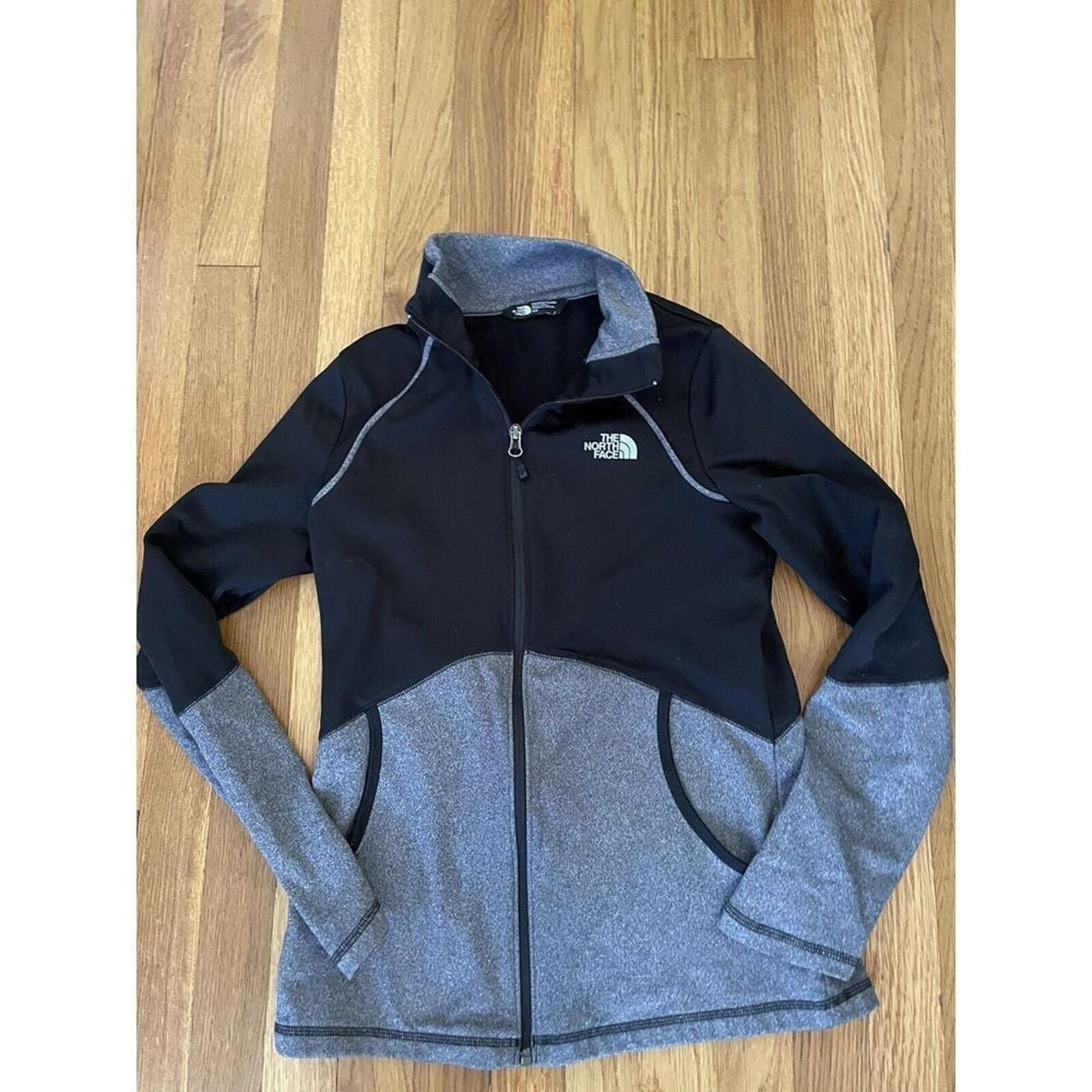 North Face Womens Cinder 100 Athletic Full Zip Jacket Size Small Gray Black