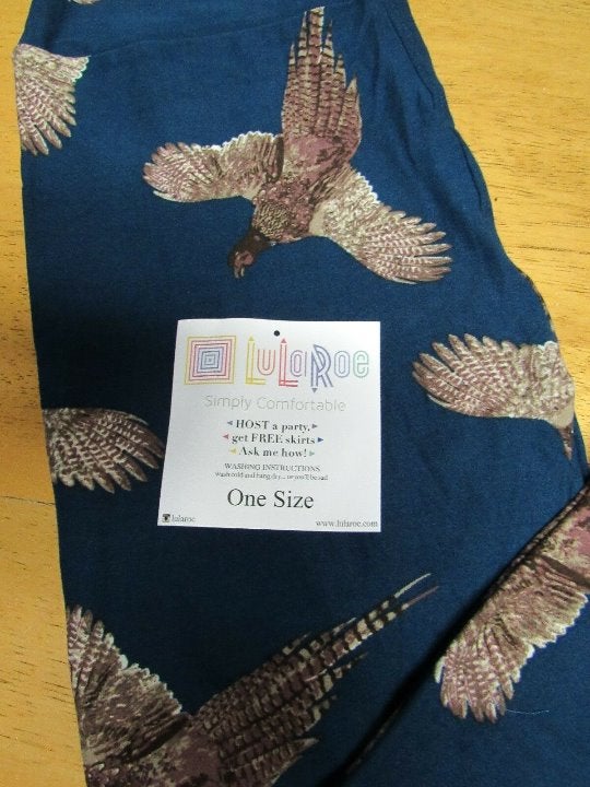 NWT LuLaRoe Navy Pheasant Leggings OS