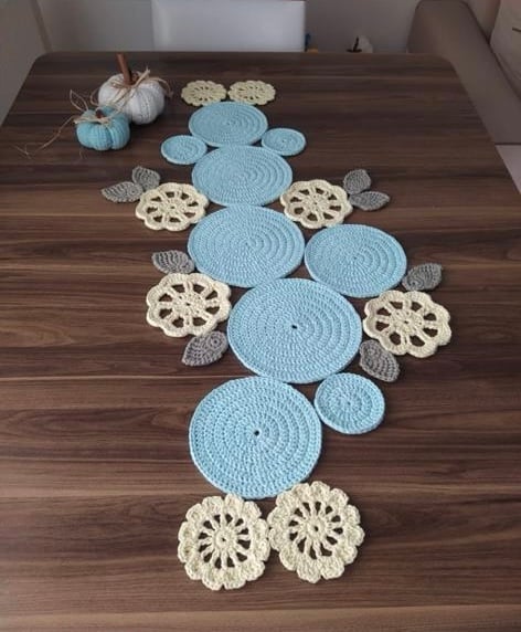 Table runner