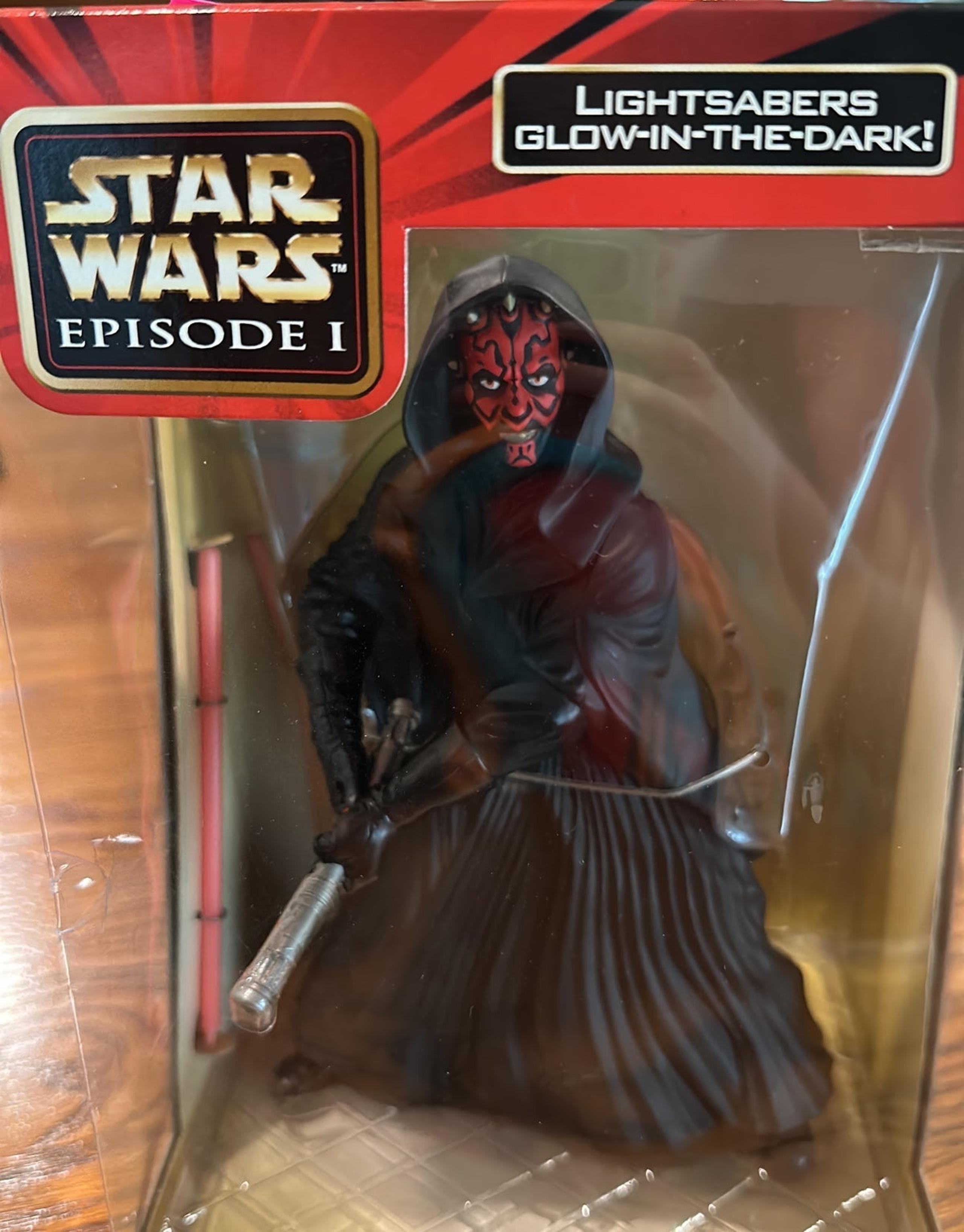 Star Wars Darth Maul Character Collectible