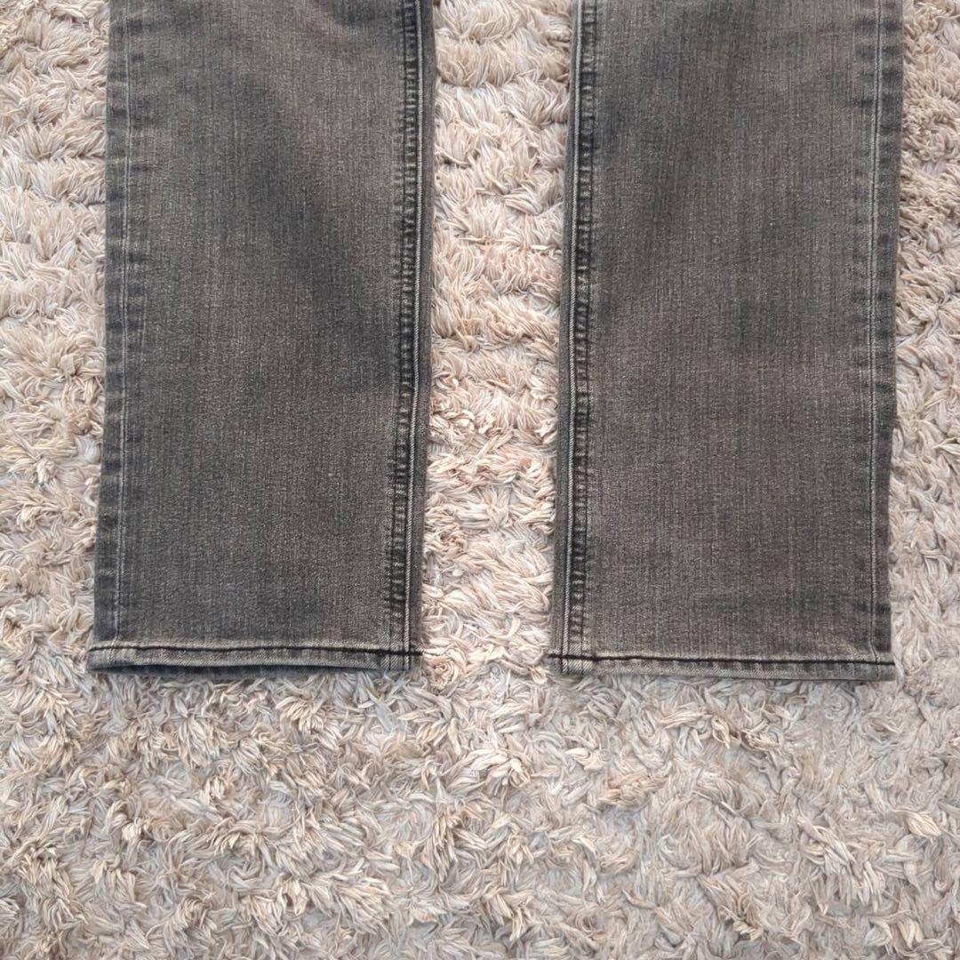 GU (ジーユー)【30】Straight Denim Pants with Whiskers and Honeycomb Pattern, Gray - detail