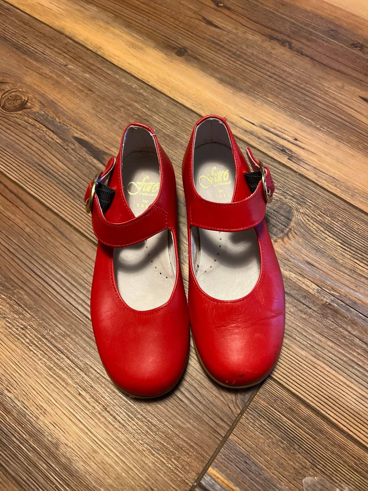 Size 28 girls red Mary Jane girls shoes