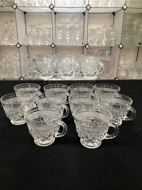 Wexford by Anchor Hocking - Set of 16 Vintage Punch Cups