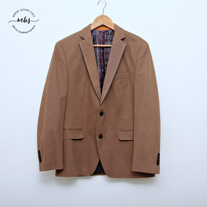 NWOT Tallia Men’s Embroidered Blazer