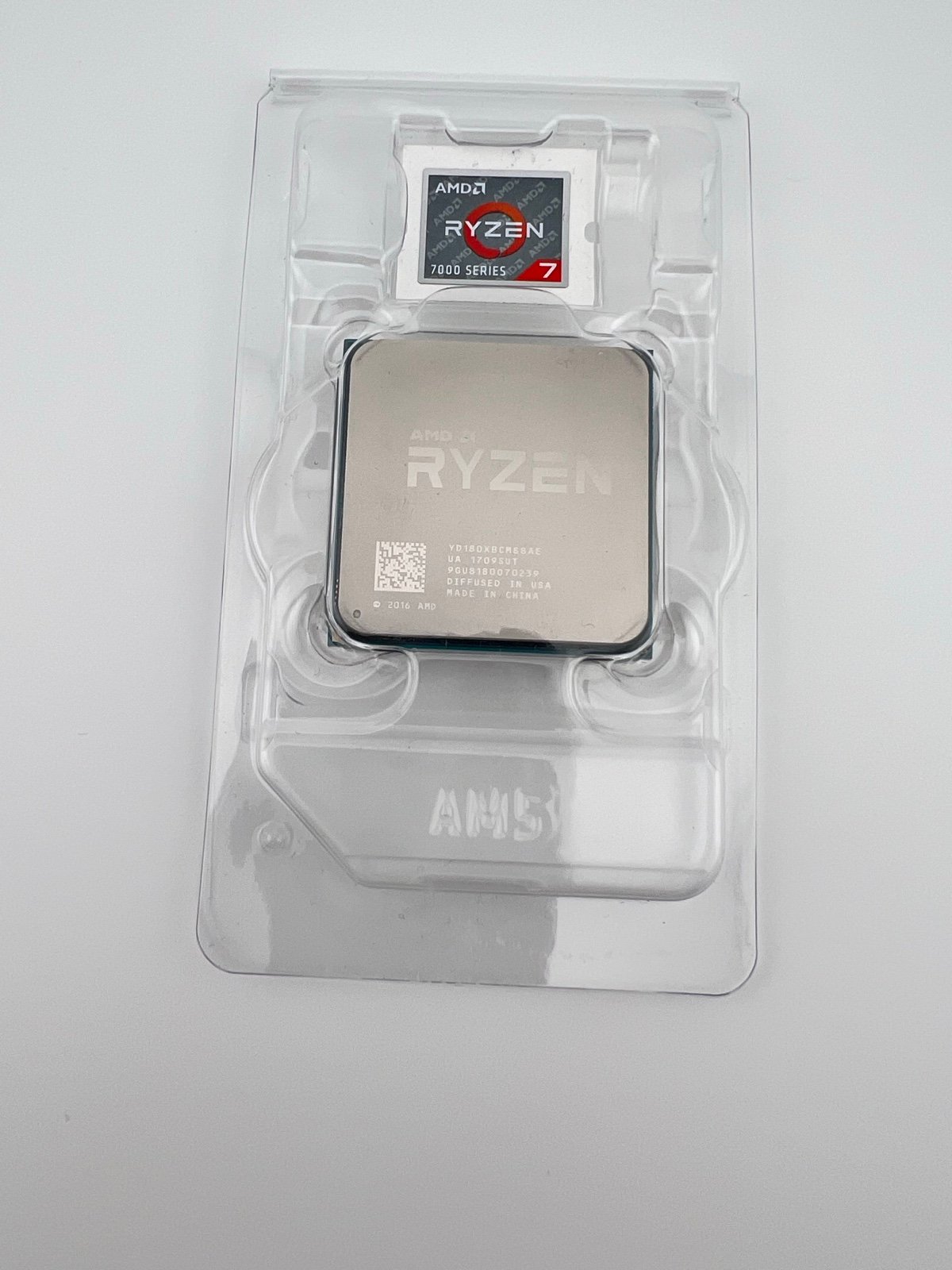 AMD Ryzen 7 1800X Desktop Processor AM4 Eight Core YD180XBCM88AE 95W Good Work