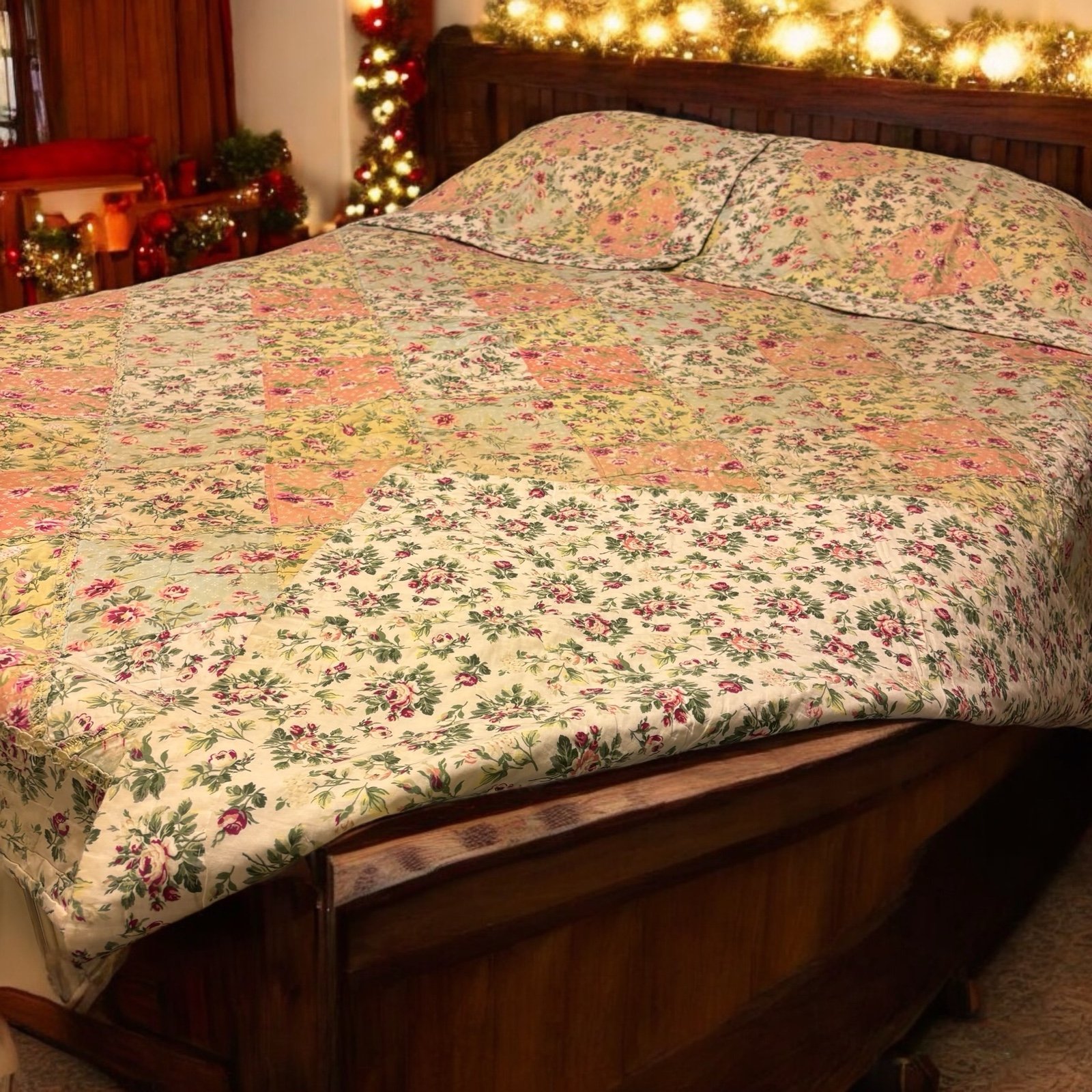Better Homes Patchwork Quilt & 2 Pillow Shams- Queen- Pastel Antique Wild Roses