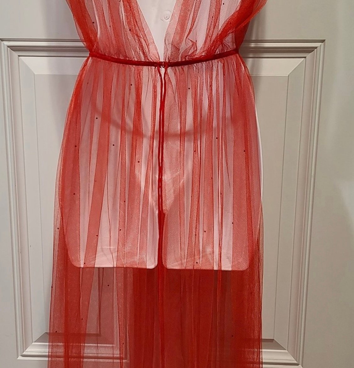 Victoria Secret Red Tulle Gown (Retail 428)