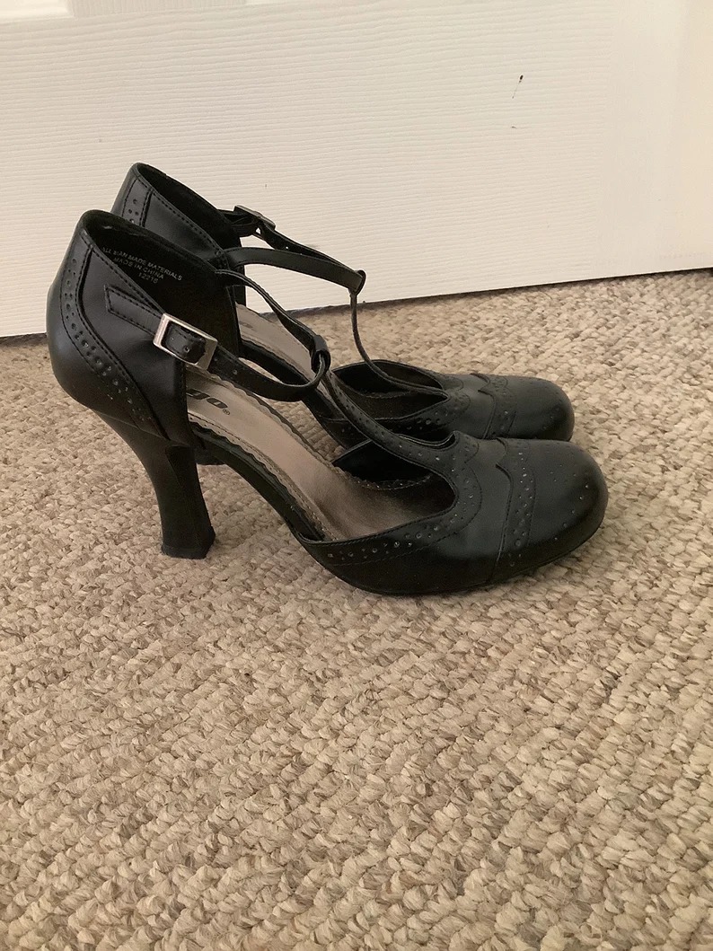 Vintage 90s Bongo Black Mary Jane pump heel Y2K shoes sz 7