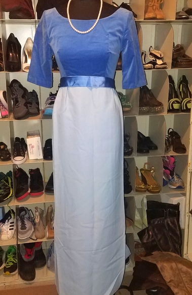 Elegant 1960s 60s 70s blue dress gown size 4 6 28 waist