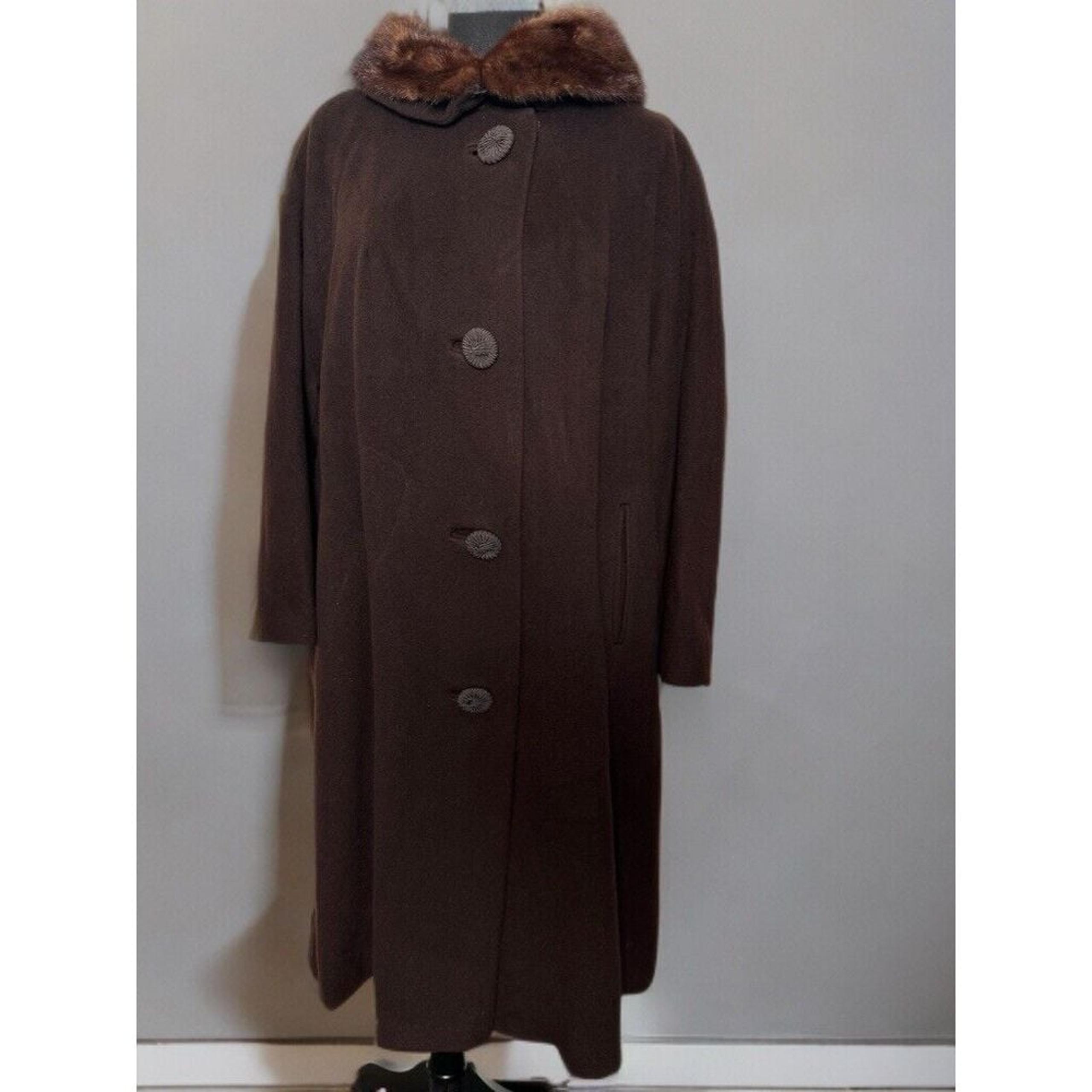 Vintage Styled by Stratton Brown Wool Coat with Fur Collar – 1950s – Size M