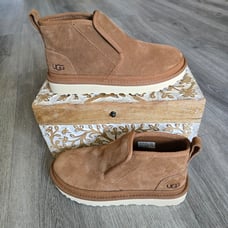 UGG Men's Neumel Minimal Suede Boot