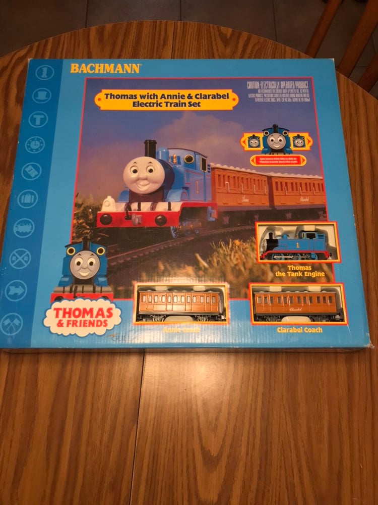 Thomas with Anne and Clarabel Electronic Train Set