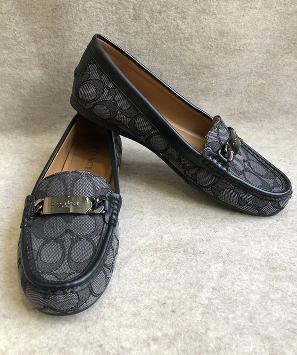 Coach Size 6.5 Logo Gray Slip-On Loafers