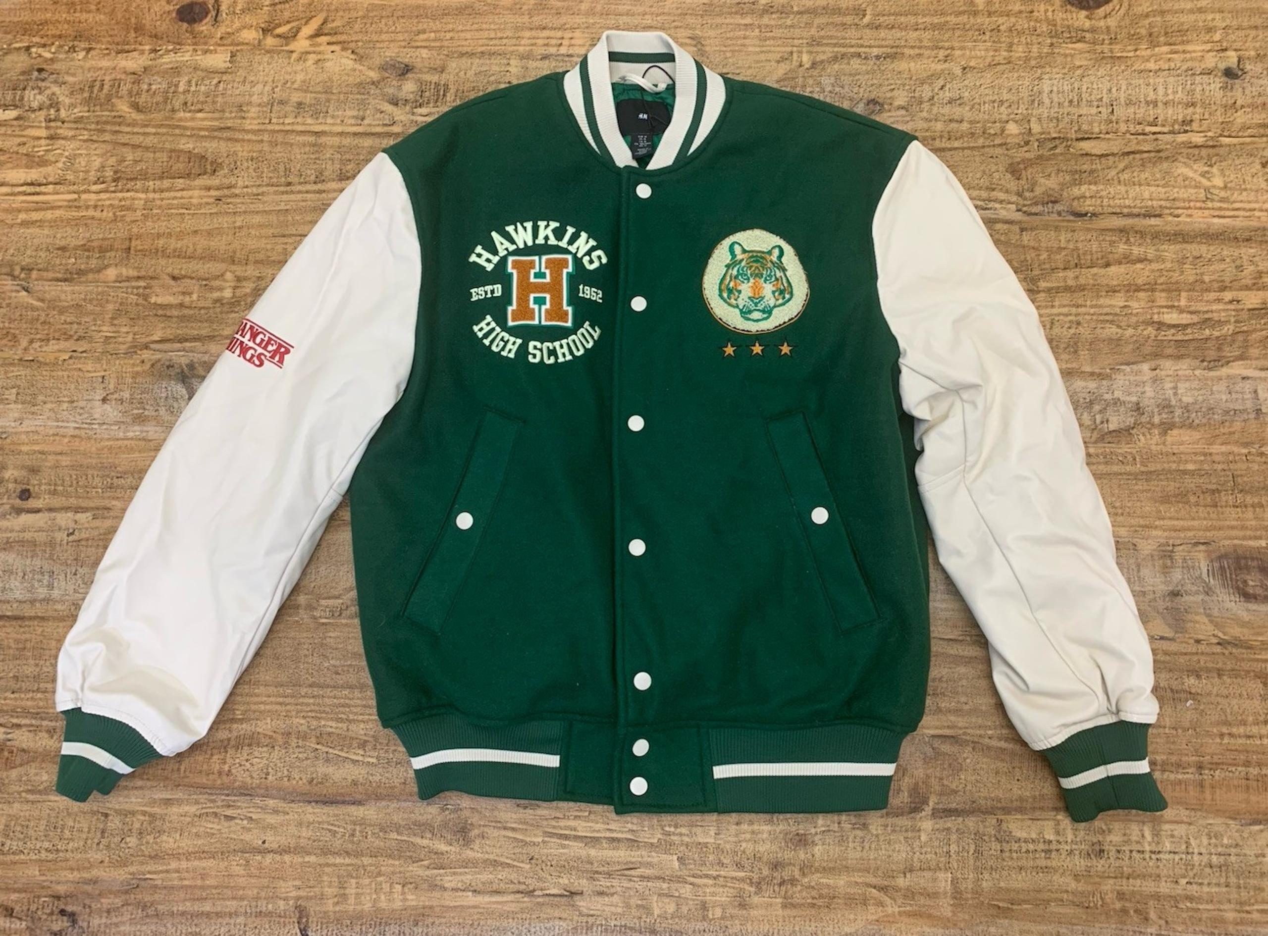 H&M Stranger Things Netflix TV Varsity Letterman Tigers green Patch jacket M