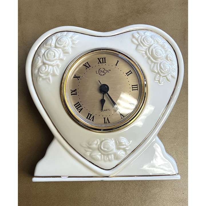 Vintage Lenox Rosebud Floral Heart Clock