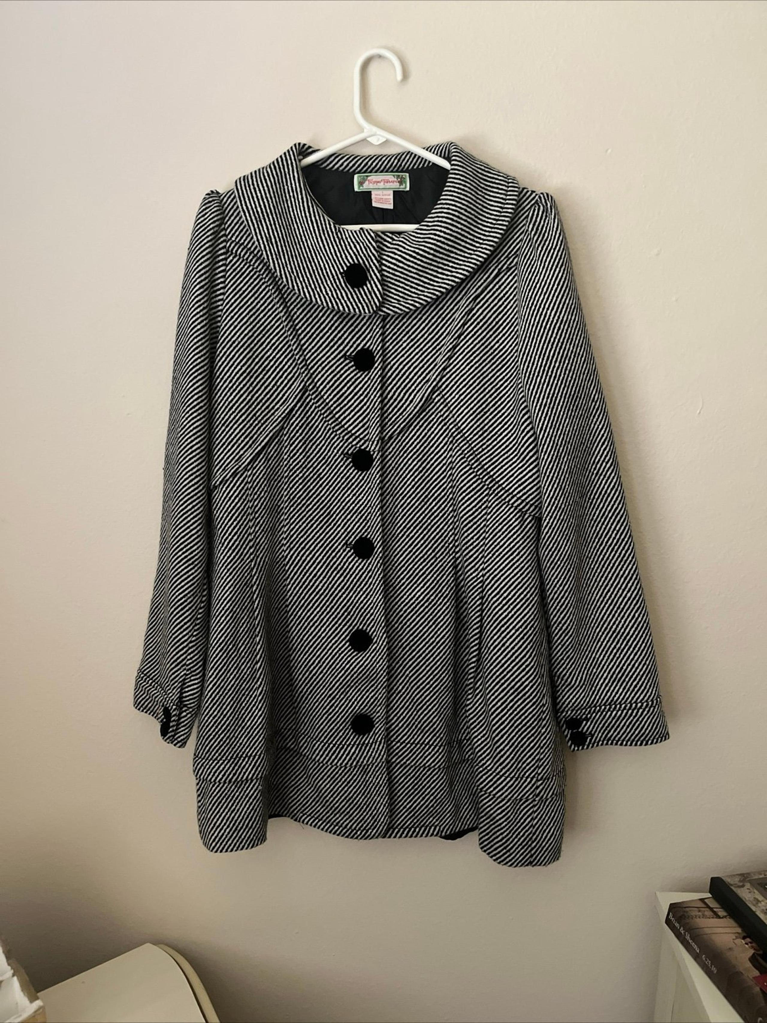 Flying Tomato Coat from Buckle