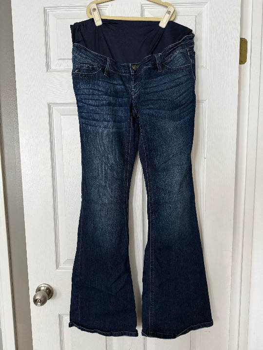 Kancan Maternity Signature Flare Jean - Size 29