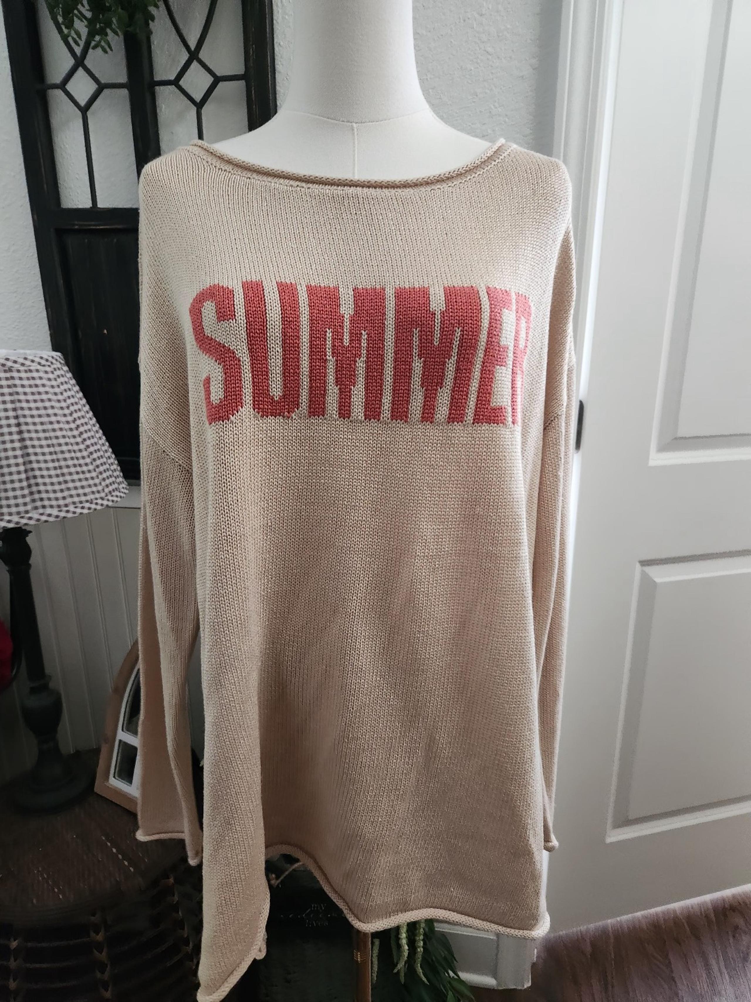 Women's Cream Sweater with 'SUMMER' Prints 
Smoke free home 
Size 1x
Bin 5