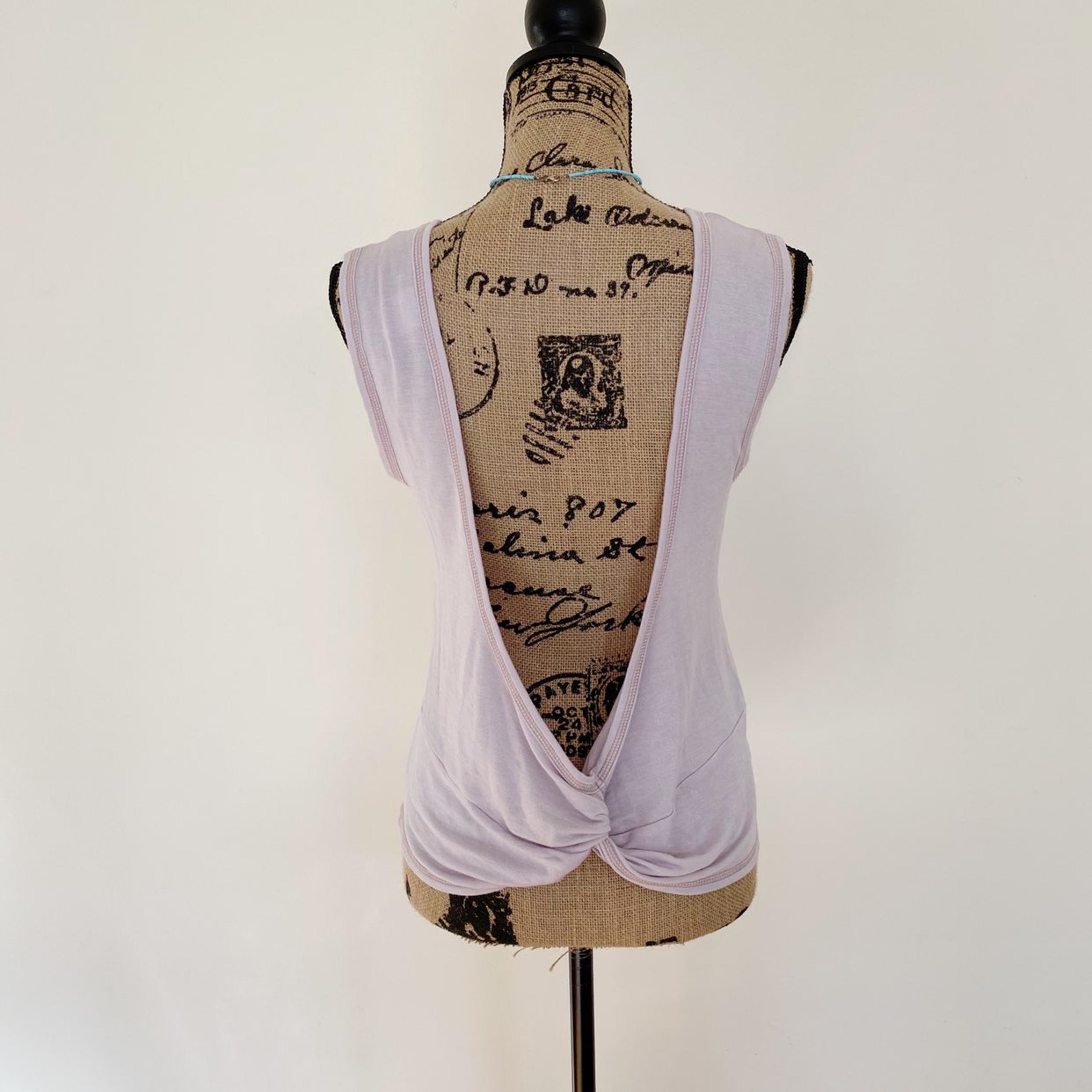 Tresics sleeveless open back knot top