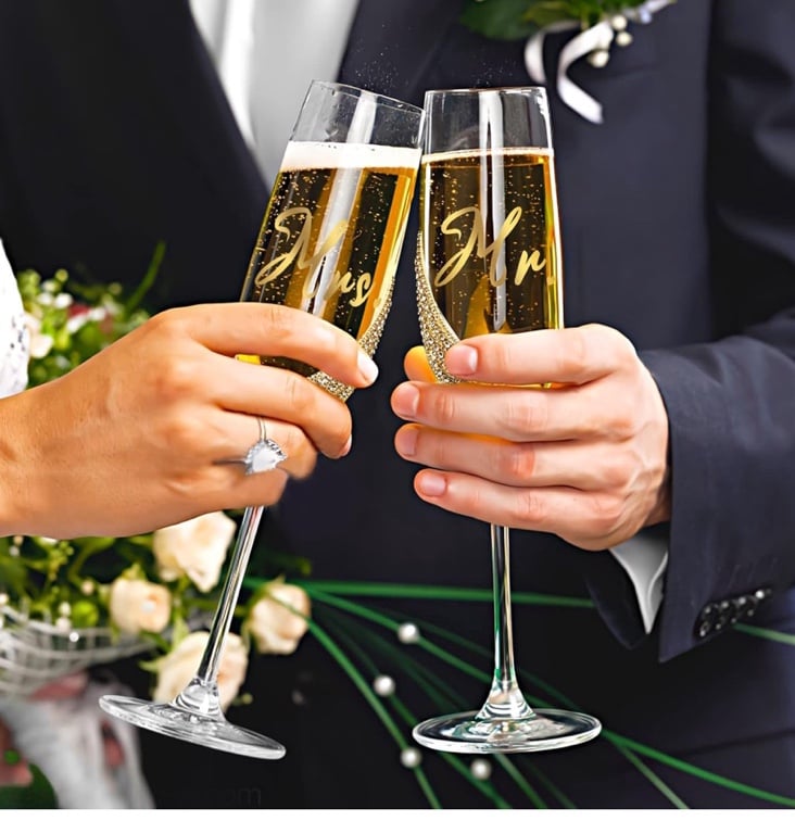 Wedding Flute and Knife
