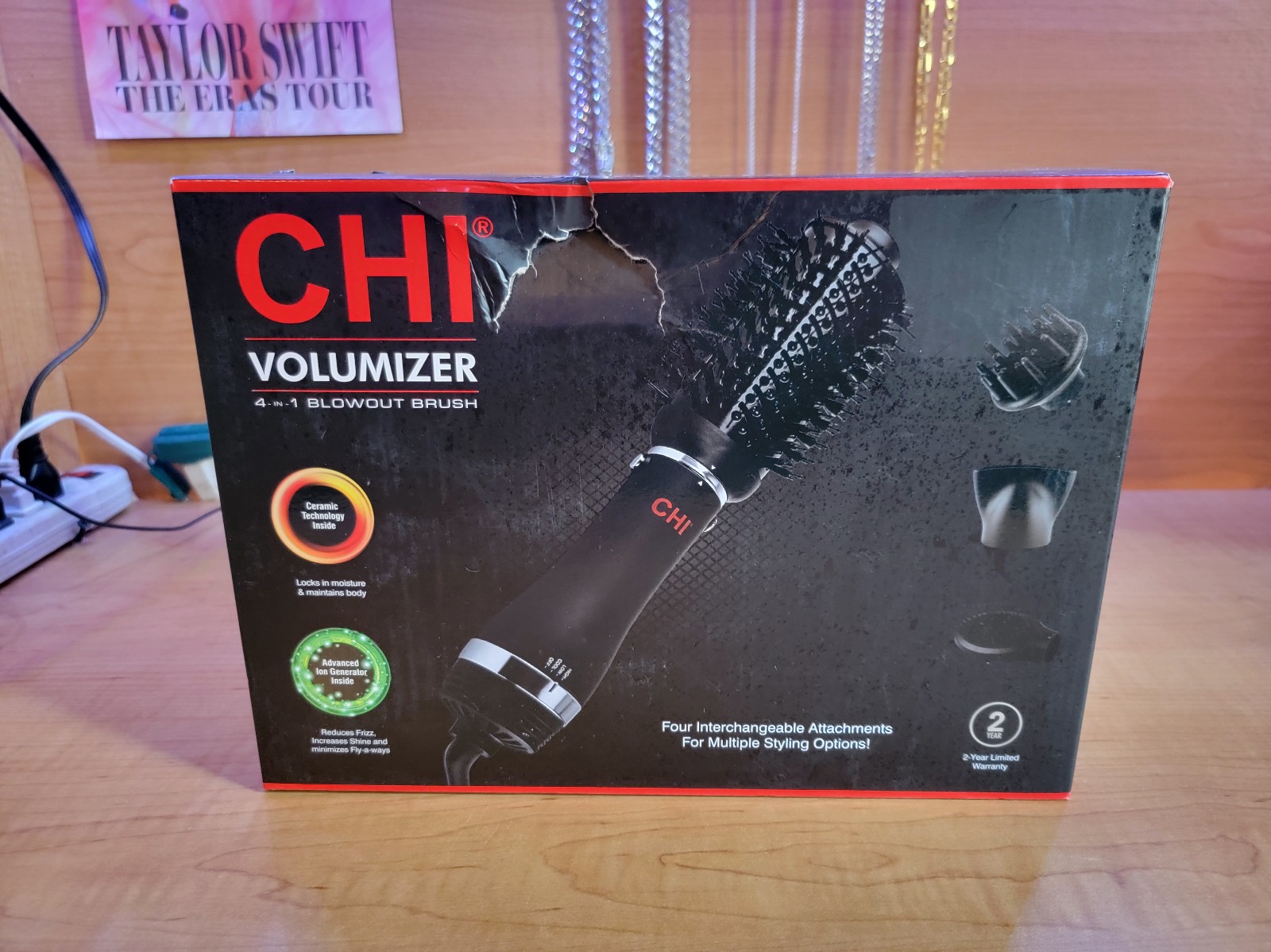 CHICHI Volumizer 4-in-1 Blowout Brush/Hair Dryer Creates Smooth/Silky
