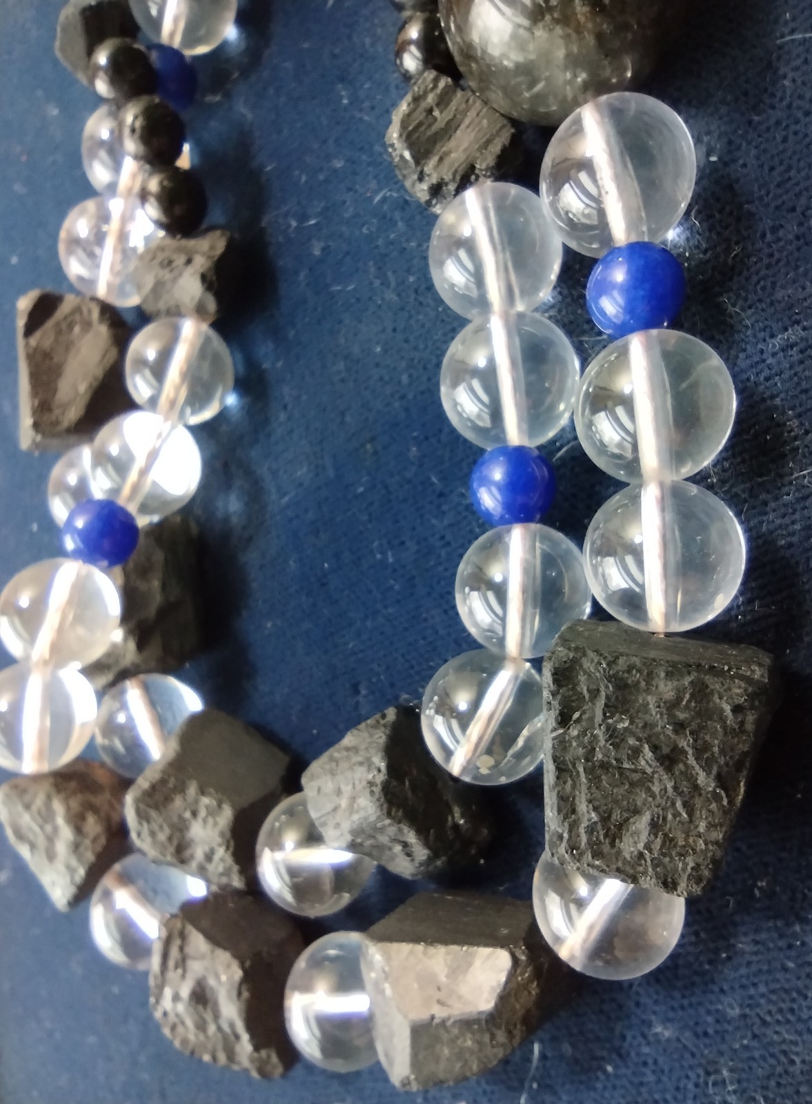 Necklace: incidentally odds. :: bg4409