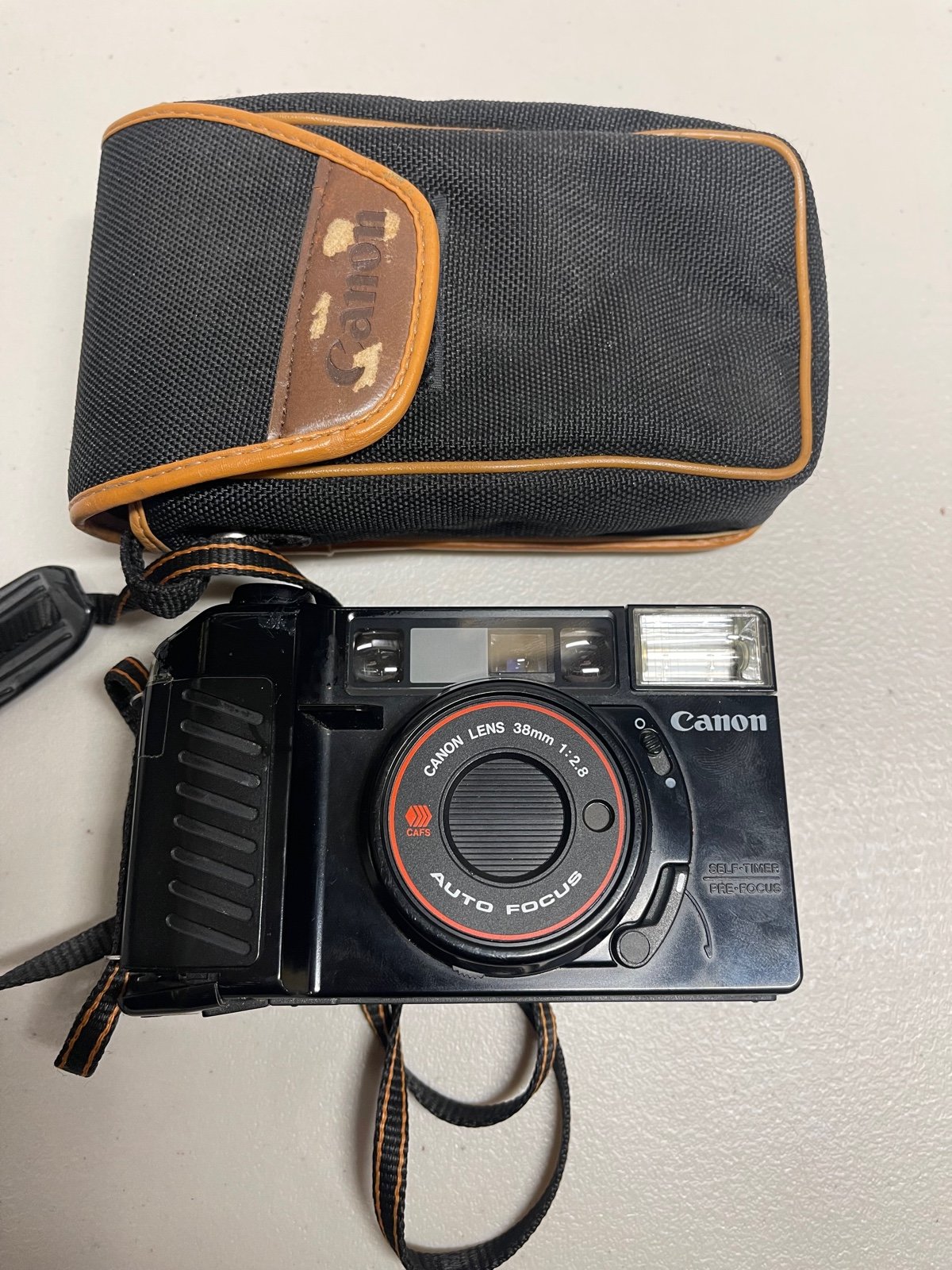 Canon Sure Shot AF35M Autoboy Vintage 35mm Film Camera 38mm 1:2.8 - UNTESTED