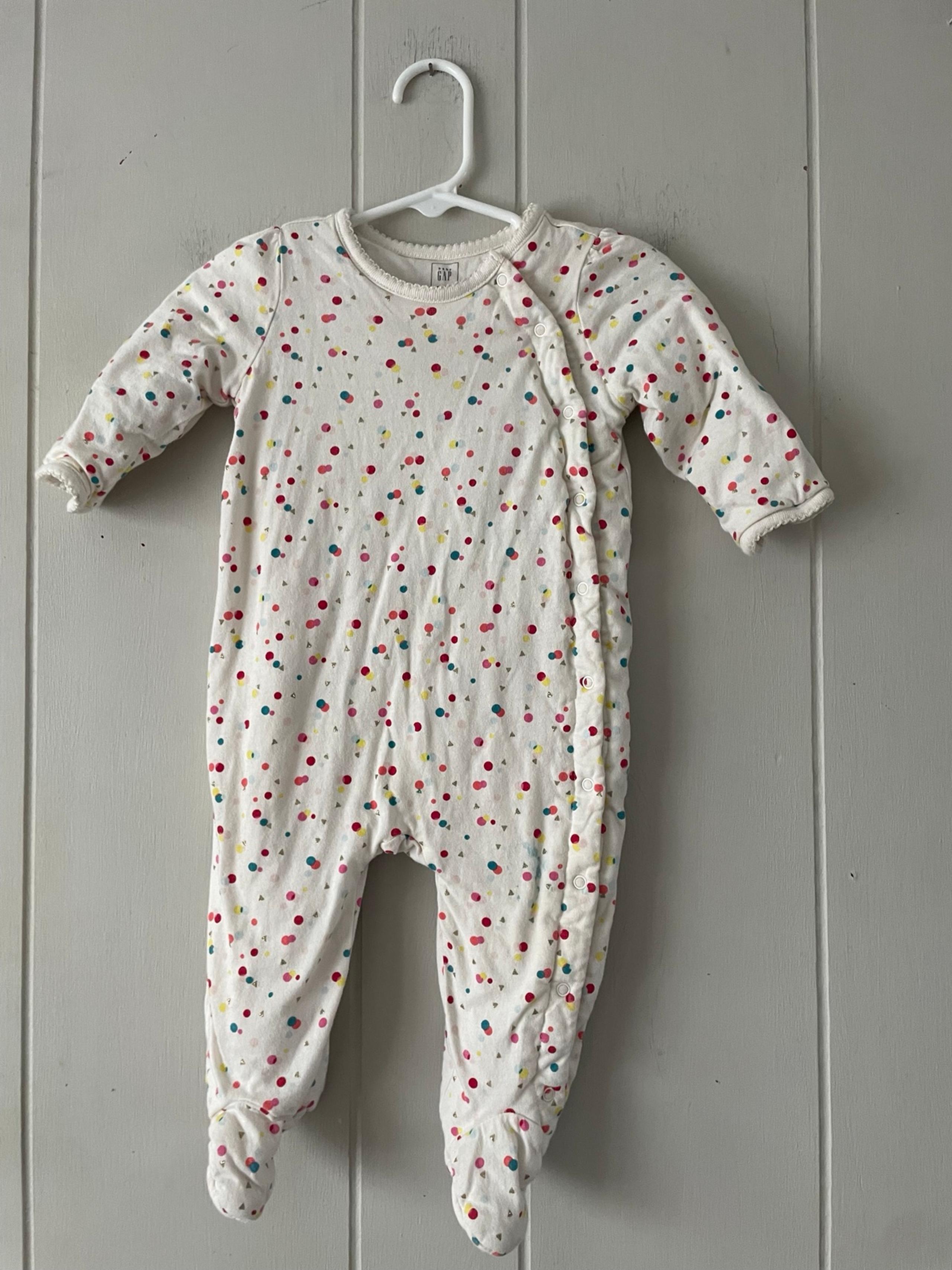 Baby Gap Confetti printed filled footed one-piece size 6-9 months