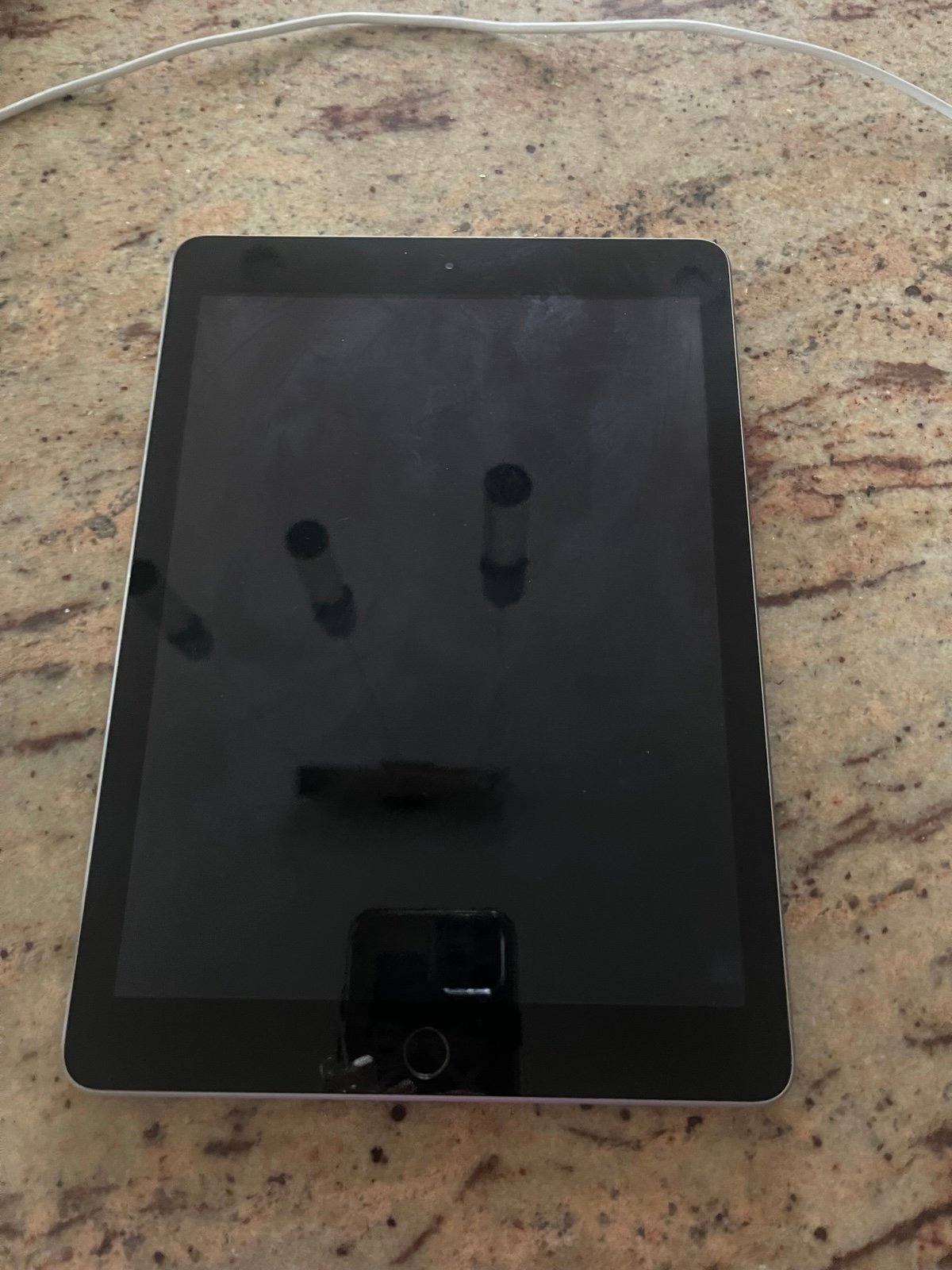 Apple IPad 6th Generation - 128 gb