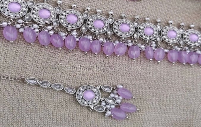 Necklace set with earrings
