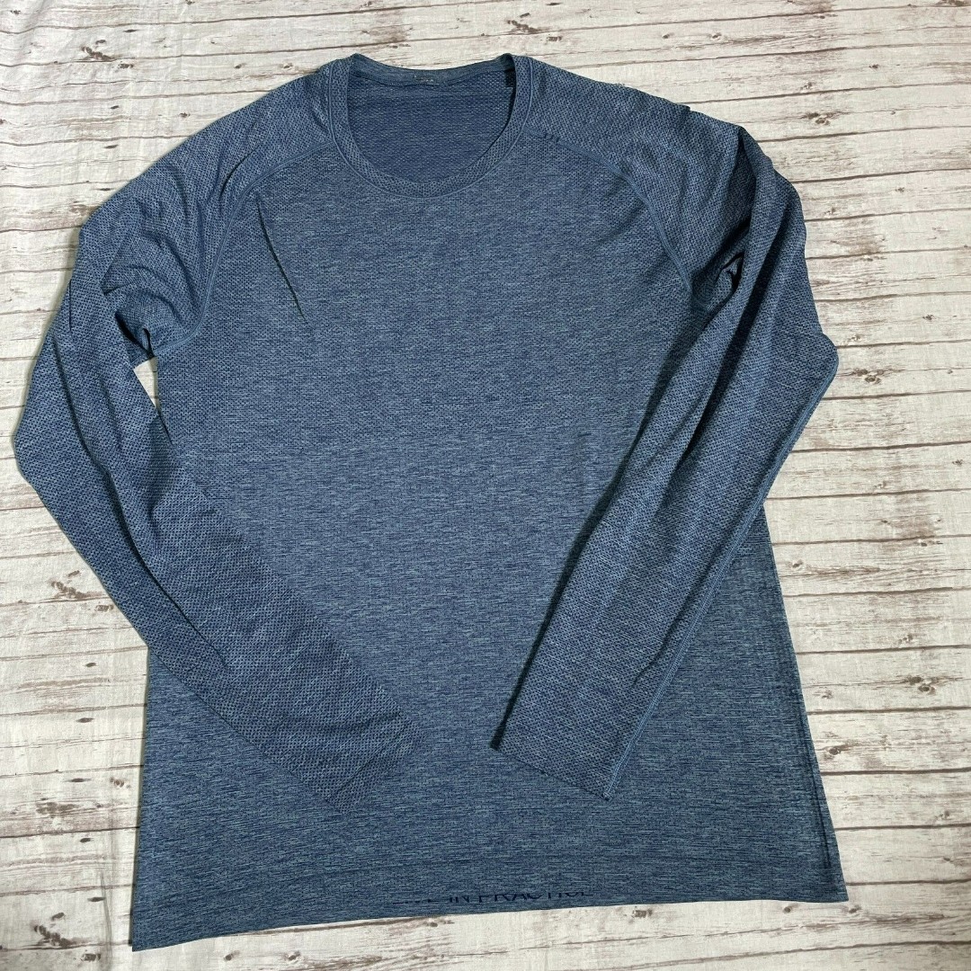 Lululemon Metal Vent Tech T Shirt Men Size Medium M Blue Long Sleeve Crew Neck