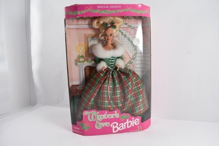 1994 SPECIAL EDITION WINTERS EVE BARBIE DOLL