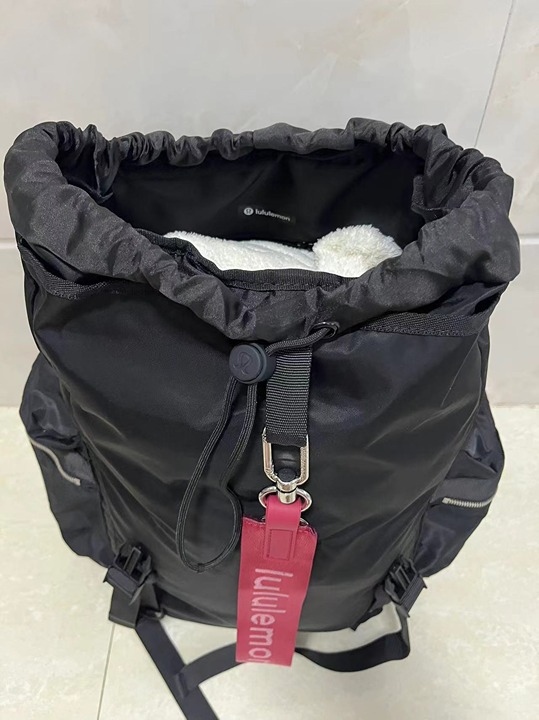 Wunderlust backpack waterproof lululemon LU9AS8S 25L