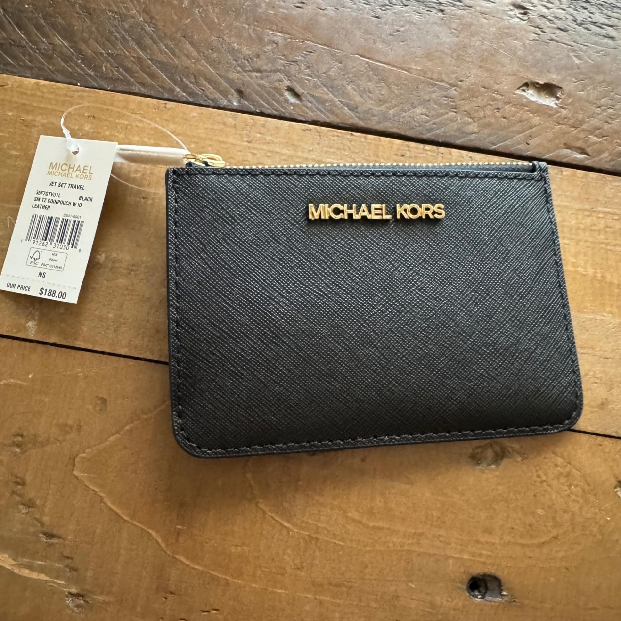 Jet Set Travel Black Leather Card Case Coin Pouch Wallet - Michael Kors