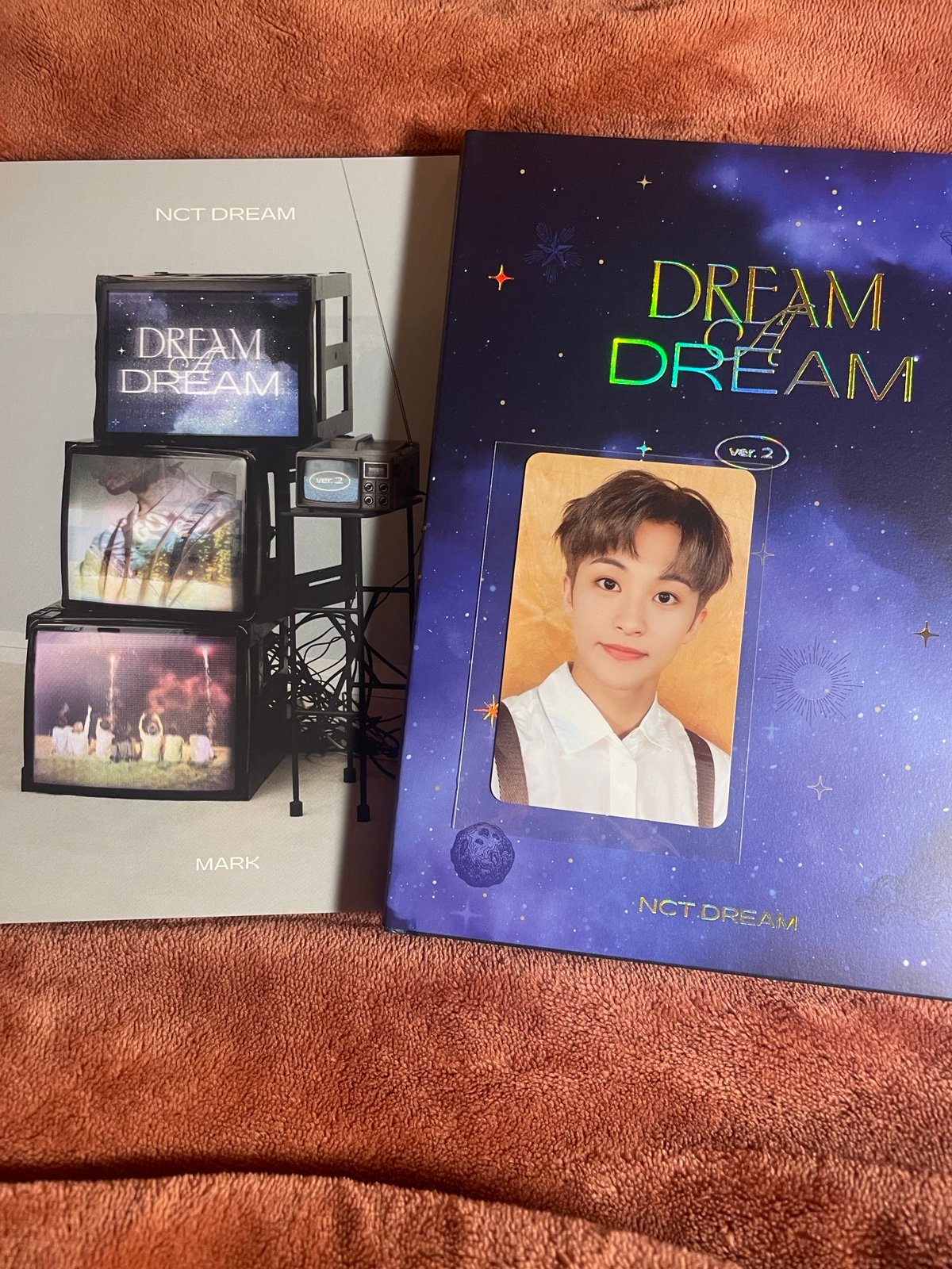 Mark dream a dream photobook (ver 2) + dicon cards
