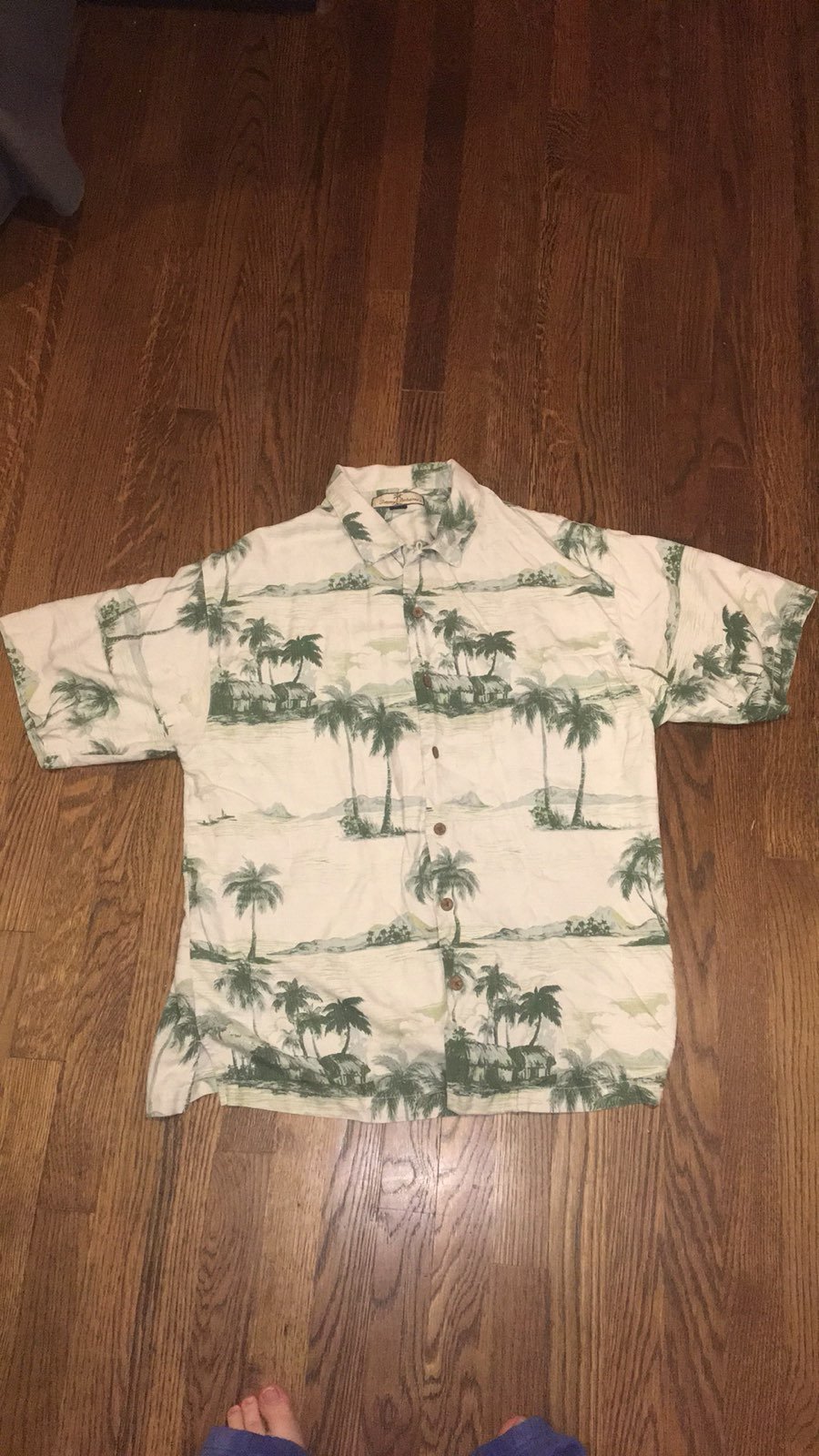 Tommy Bahama Hawaiian Shirt 100% Silk
