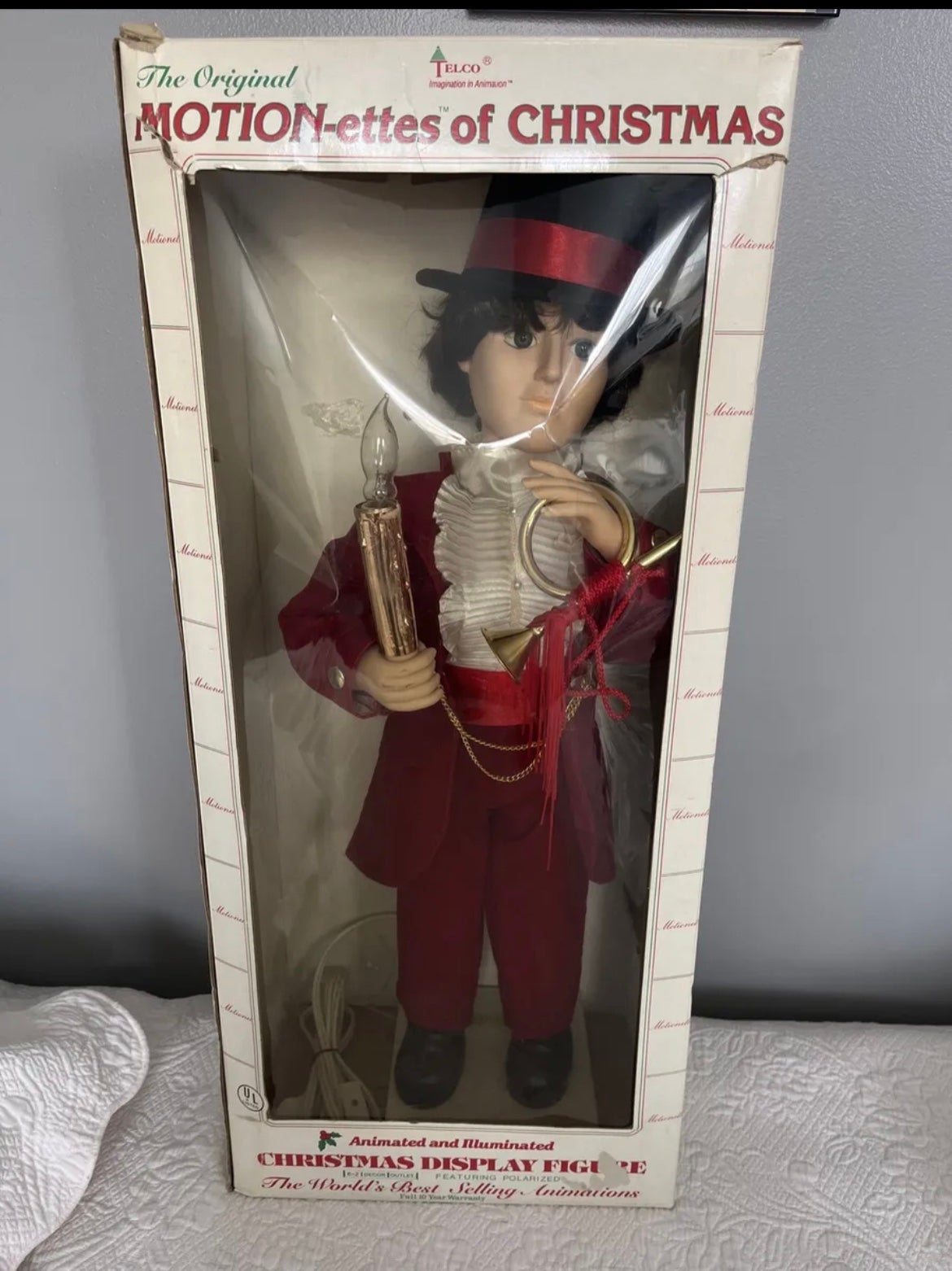 Vintage Telco Motionette Christmas 26” tall band hat 1988 Animated Boy red figur