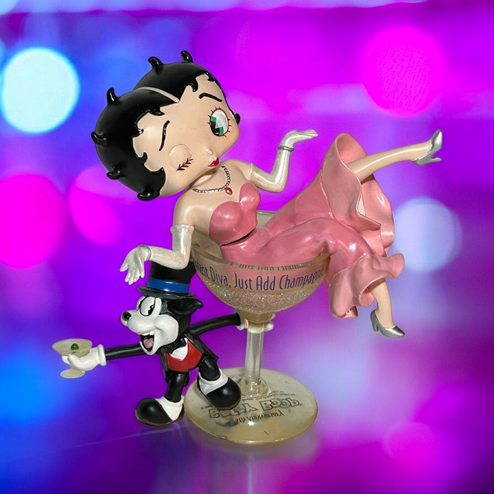 Betty Boop 75th Anniversary Diva Sitting In Champagne Glass Bobber Figurine 1015