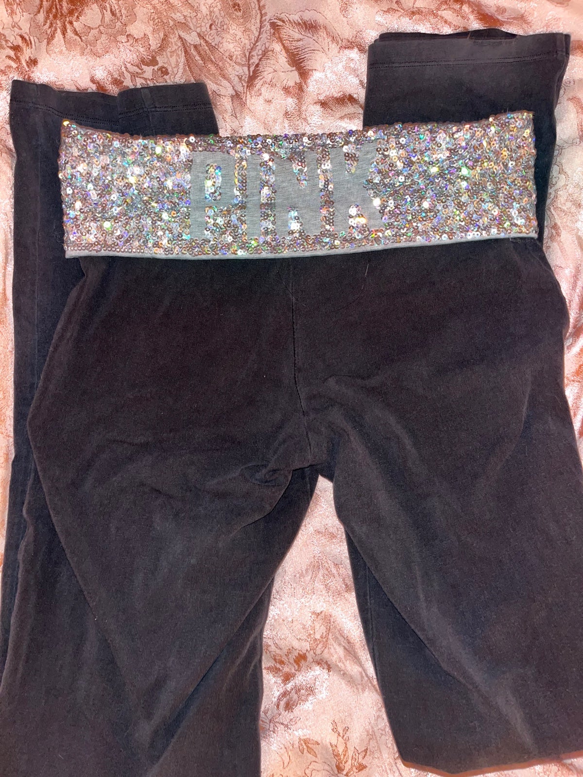 Pink Victoria secret yoga pants