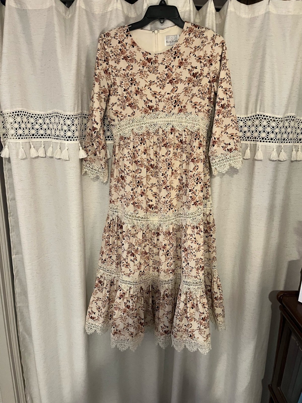 DJ Dress