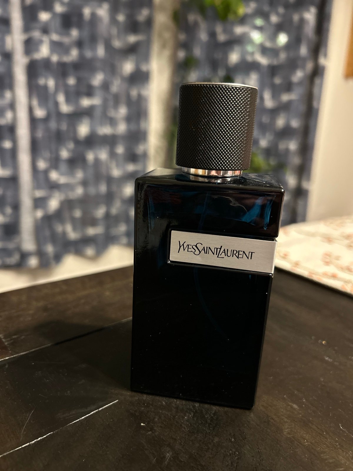 Y Eau de Parfum Yves Saint Laurent
