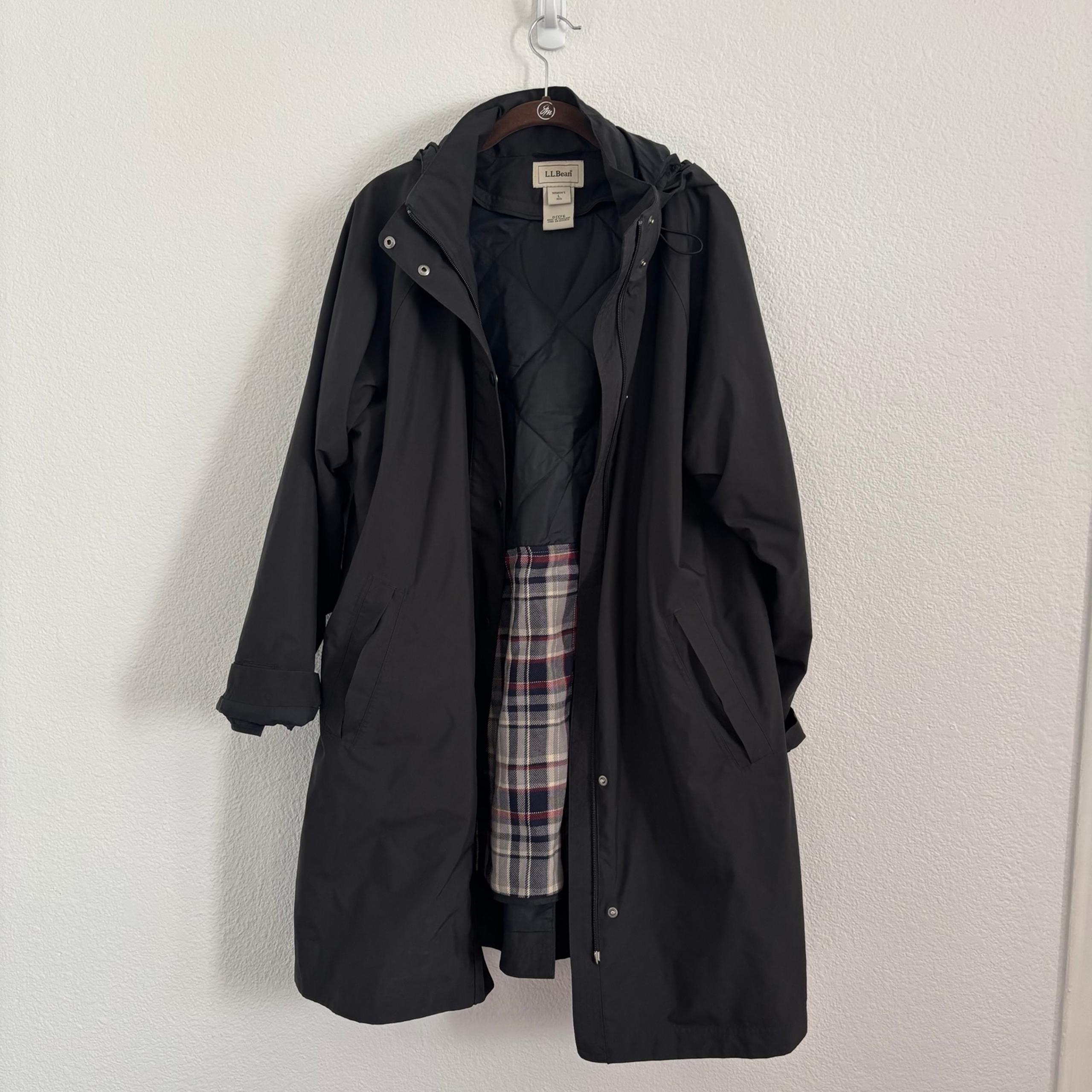 L.L. Bean Women's Size Large Black Long Coat Jacket